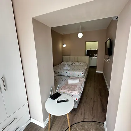 Delux City Inn Tirana Exterior photo